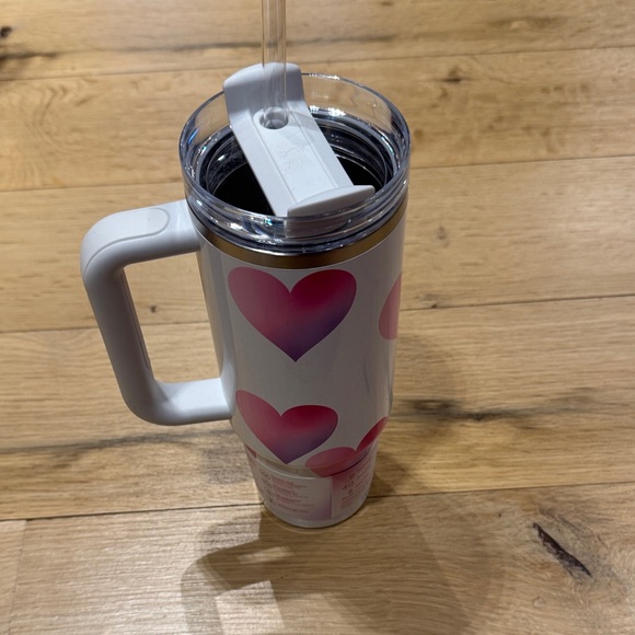 Stanley White Tumbler with Pink Heart Design - Picture 5 of 6